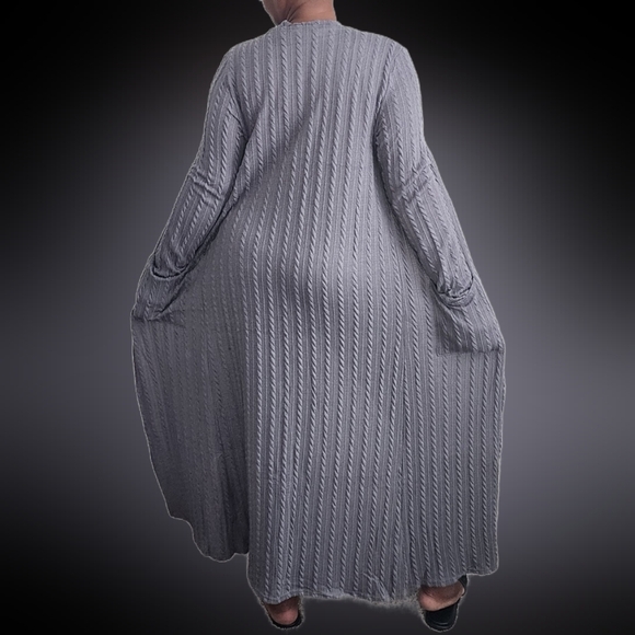 Ellie & Kate Women's Grey Knit Duster Round-Neck Cami, & Traveler's Knit Pants - Picture 4 of 5